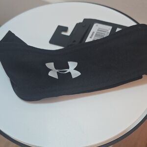 Under Armour Black and White Logo Headband